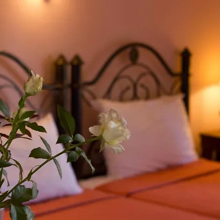 Hotel Ismini 2*